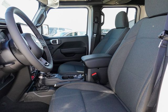 new 2025 Jeep Wrangler car, priced at $57,115