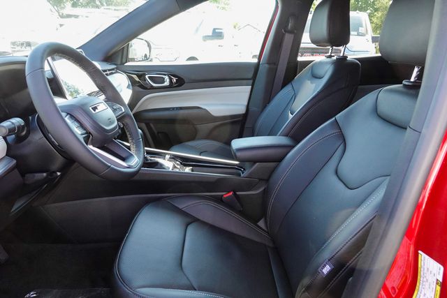 new 2025 Jeep Compass car, priced at $39,285