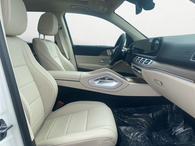 new 2025 Mercedes-Benz GLS car, priced at $91,800
