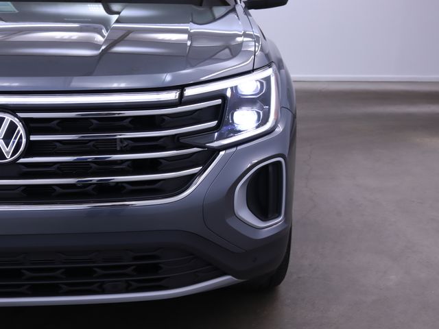 new 2025 Volkswagen Atlas car, priced at $45,217