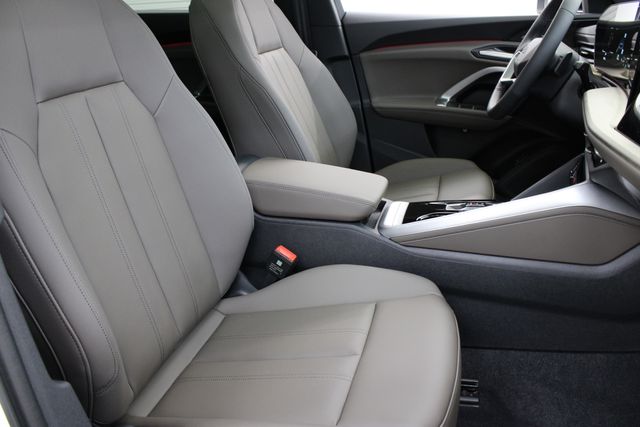 new 2025 Audi Q5 car, priced at $60,350