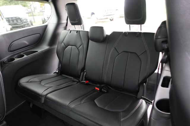 new 2026 Chrysler Pacifica car, priced at $45,415