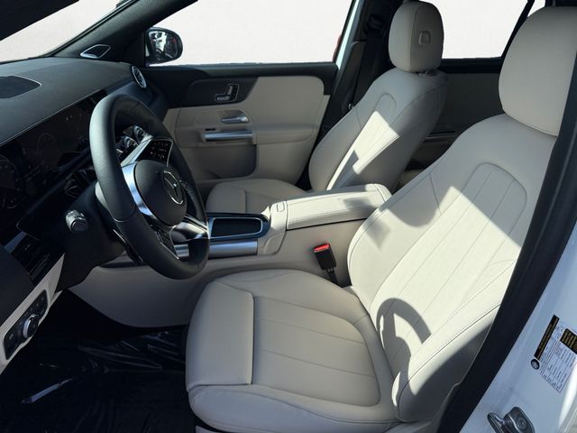 new 2025 Mercedes-Benz GLA car, priced at $47,940