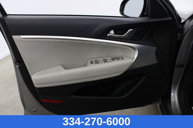 used 2021 Genesis G70 car, priced at $19,999