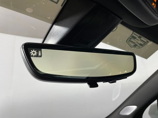 used 2024 Cadillac XT6 car, priced at $45,500