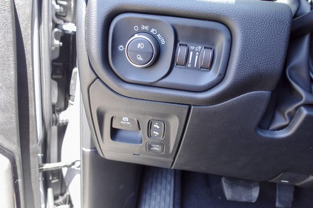 new 2025 Ram 1500 car, priced at $61,429