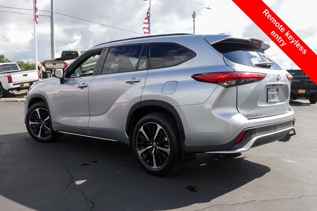 used 2022 Toyota Highlander car, priced at $37,000