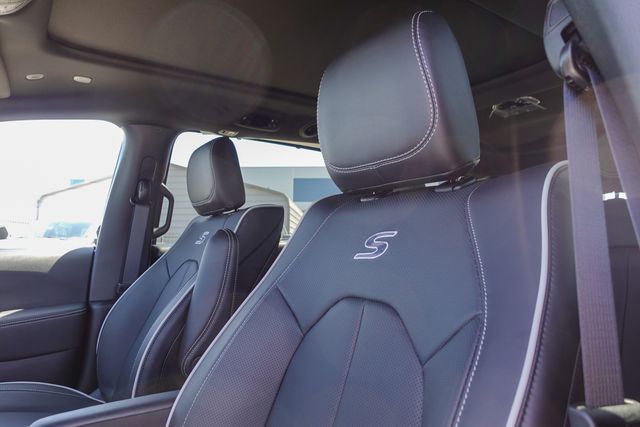 new 2025 Chrysler Pacifica car, priced at $53,494