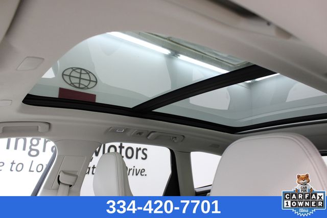 used 2022 Volvo XC60 Recharge Plug-In Hybrid car