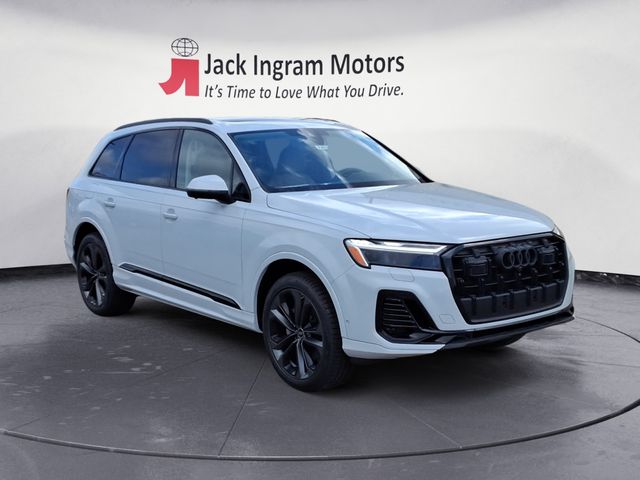 new 2025 Audi Q7 car, priced at $72,250